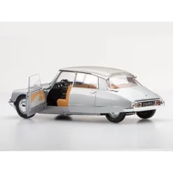 Ebbro Maquette Citroen DS21 7 Ebbro Maquette Citroen DS21 -Maquettes en métal Soldes ebbro e25009 citroen ds21 2