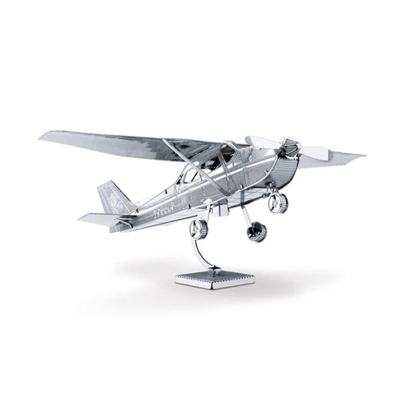 Metal Earth Maquette Avion Aviation: CESSNA SKYHAWK 1 Metal Earth Maquette Avion Aviation: CESSNA SKYHAWK