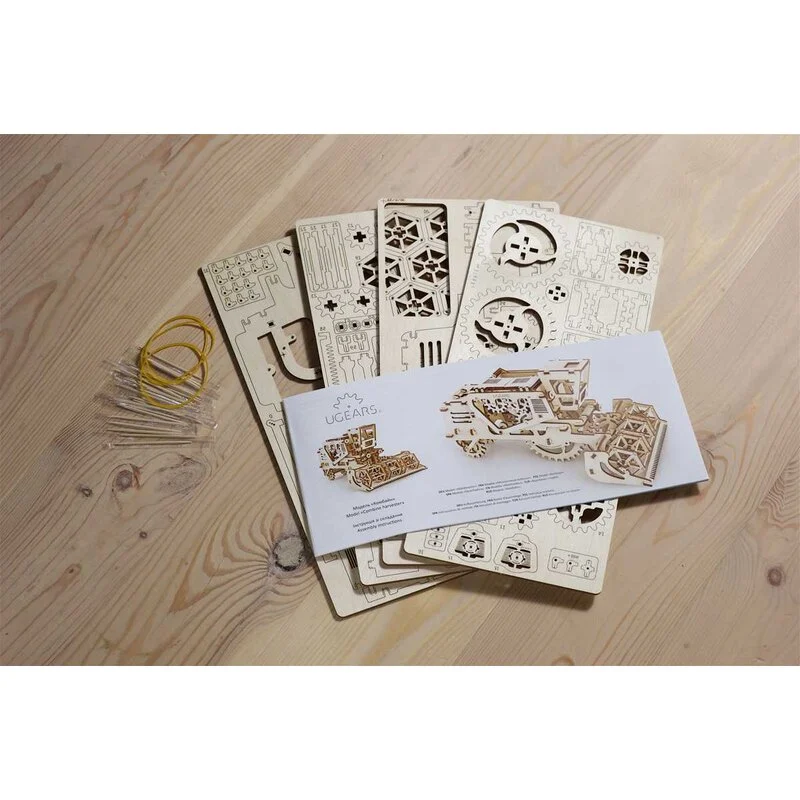 UGEARS Maquette Moissonneuse-batteuse 11 UGEARS Maquette Moissonneuse-batteuse – Image 11