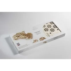 UGEARS Maquette Moissonneuse-batteuse 19 UGEARS Maquette Moissonneuse-batteuse -Maquettes en métal Soldes ugears 8412013 moissonneuse batteuse 8