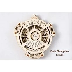 UGEARS Maquette Meca-Calendrier 24 UGEARS Maquette Meca-Calendrier -Maquettes en métal Soldes ugears 8412065 meca calendrier 8