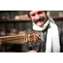 UGEARS Maquette Aviator - Avion - Helicoptère 22 UGEARS Maquette Aviator - Avion - Helicoptère -Maquettes en métal Soldes ugears 8412083 aviator avion helicoptere 10