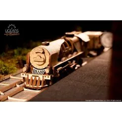 UGEARS Maquette Bois V-Express Train à Vapeur -Maquettes en métal Soldes ugears 8412085 v express train a vapeur 9