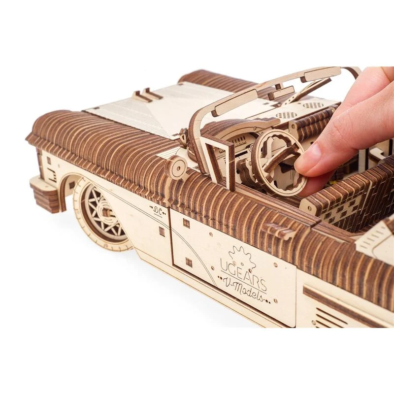 UGEARS Maquette Cabriolet Rêve VM-05 12 UGEARS Maquette Cabriolet Rêve VM-05 – Image 12