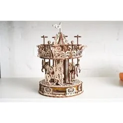 UGEARS Maquette Manège 19 UGEARS Maquette Manège -Maquettes en métal Soldes ugears 8412107 manege 5