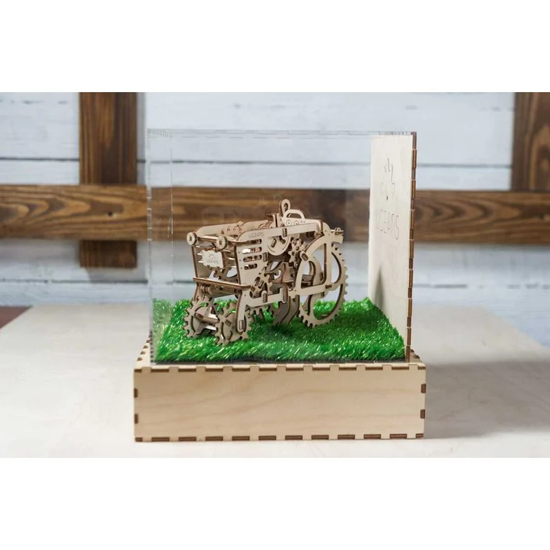 UGEARS Tracteur 4 UGEARS Tracteur – Image 4