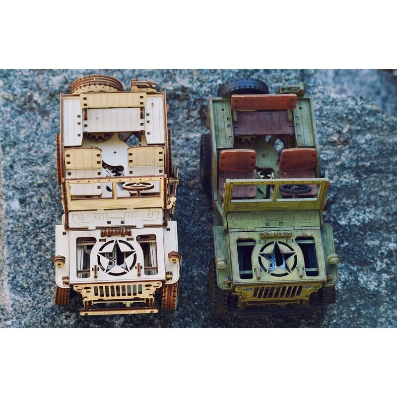 WOODEN CITY Maquette 4x4 23 WOODEN CITY Maquette 4x4 – Image 23